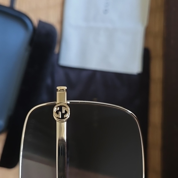 GUCCI 63mm Square Lens Aviators - Picture 7 of 7